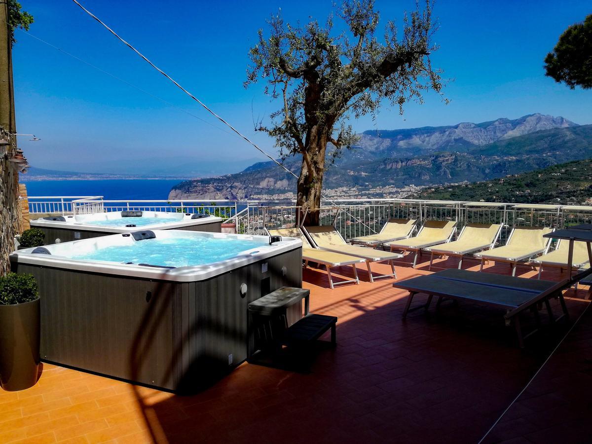 Hotel Villa Fiorita Sorrento Eksteriør billede